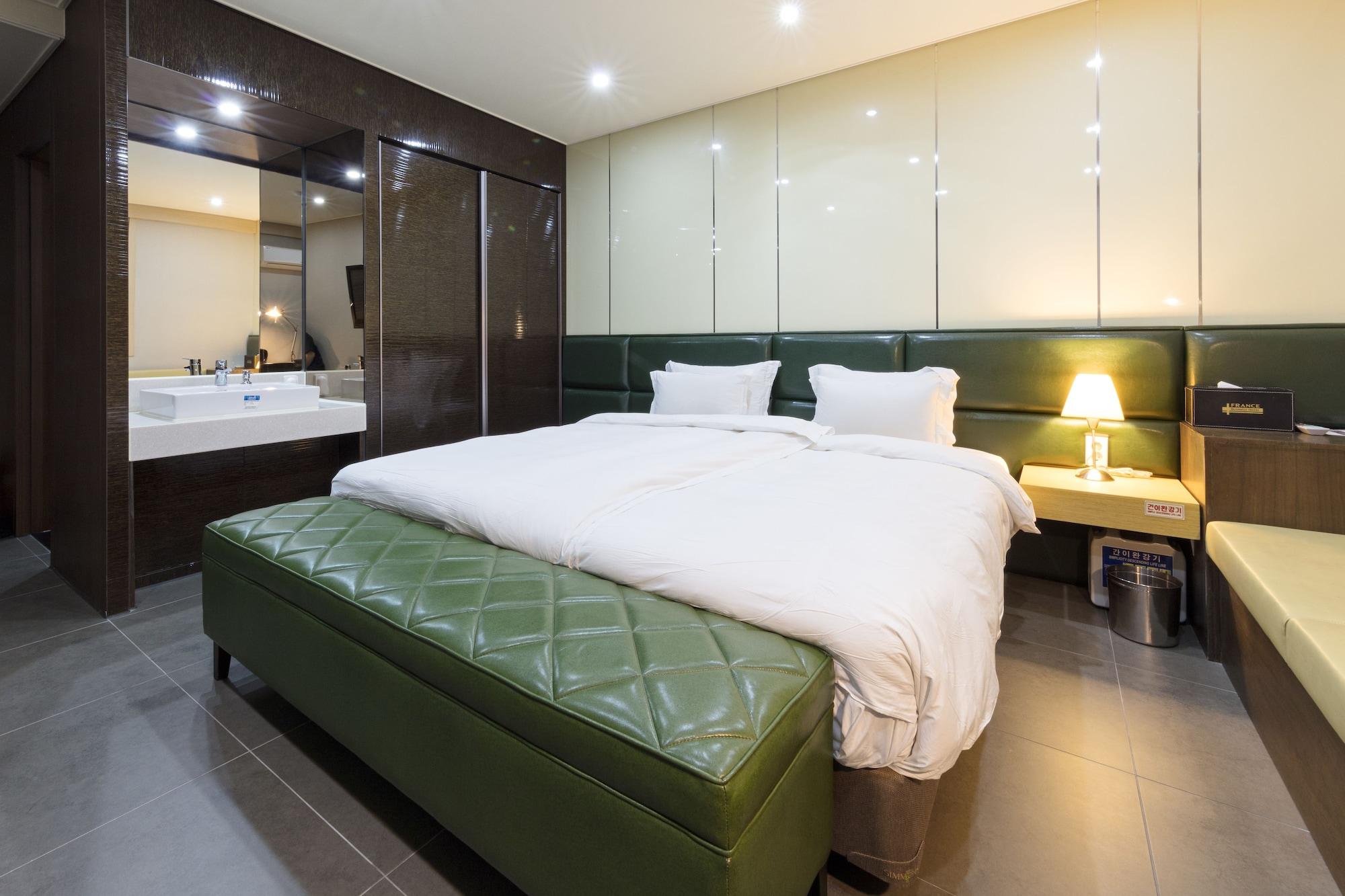 Hotel France Gwangju Metropolitan City Bagian luar foto
